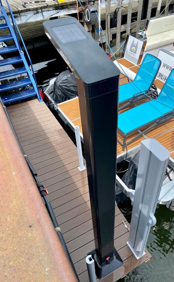 Hausboot Mit Traumlage In Luebeck-Travemuende Hotel Exterior foto