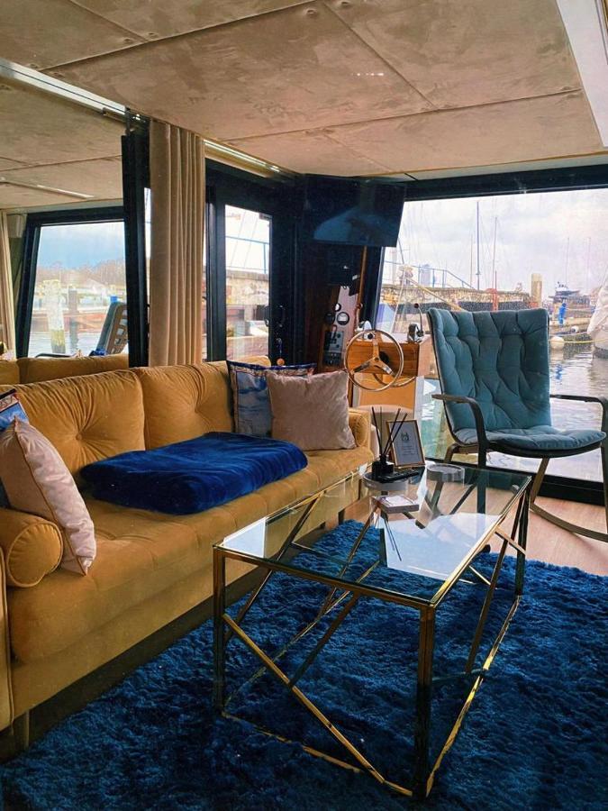 Hausboot Mit Traumlage In Luebeck-Travemuende Hotel Exterior foto